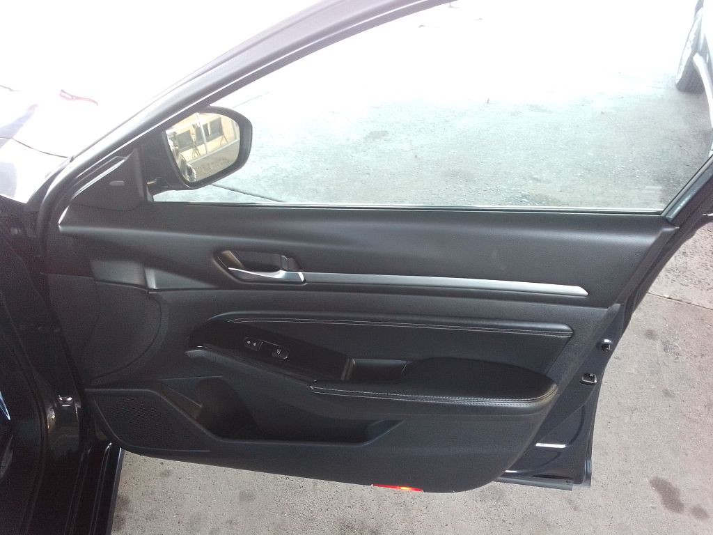 2020 Nissan Altima Image 24