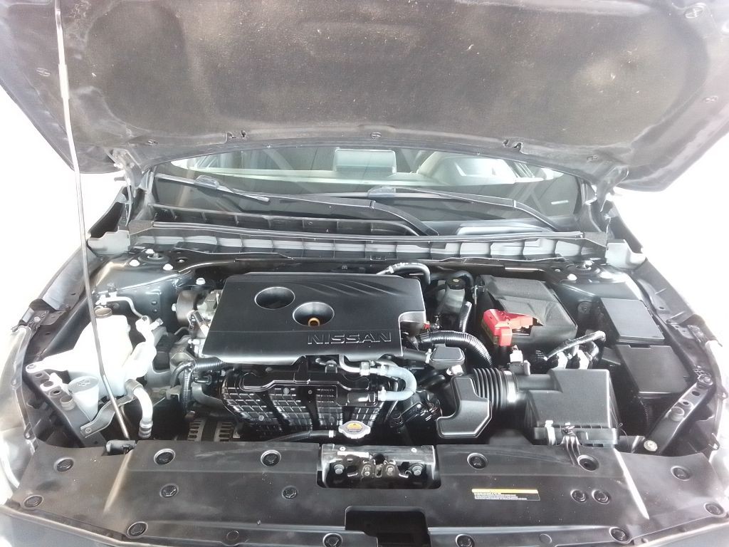 2020 Nissan Altima Image 26