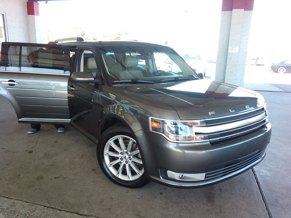 2017 Ford Flex Image 3