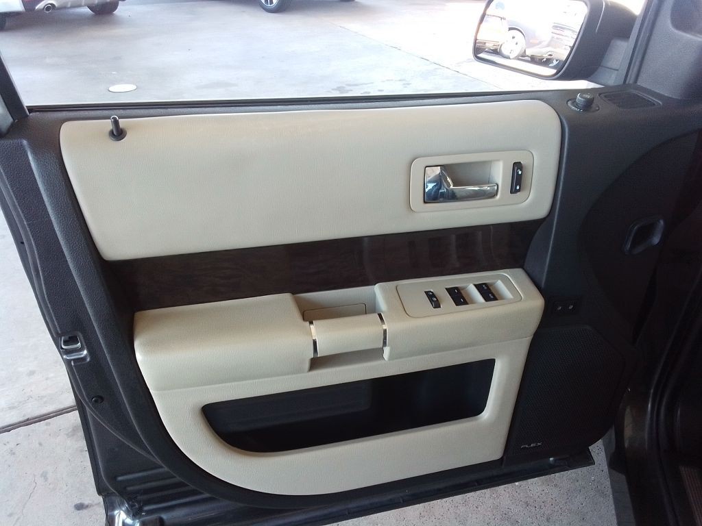 2017 Ford Flex Image 17