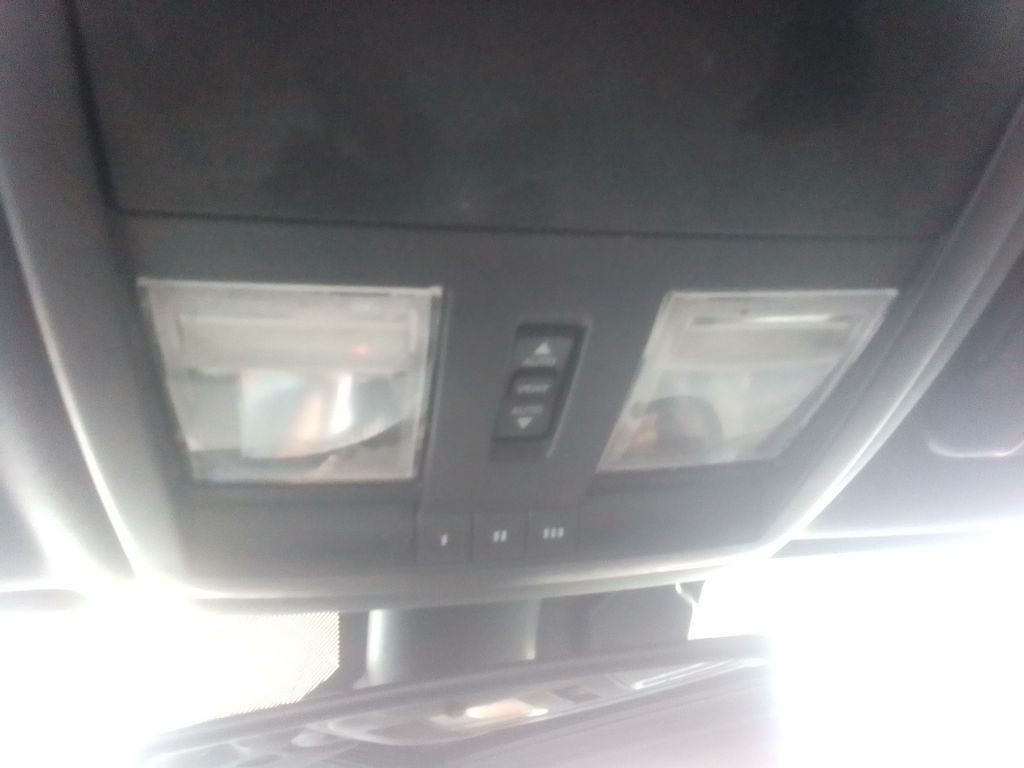 2018 Dodge Challenger Image 13