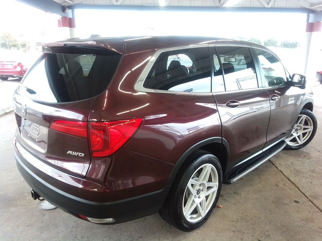 2017 Honda Pilot Image 5