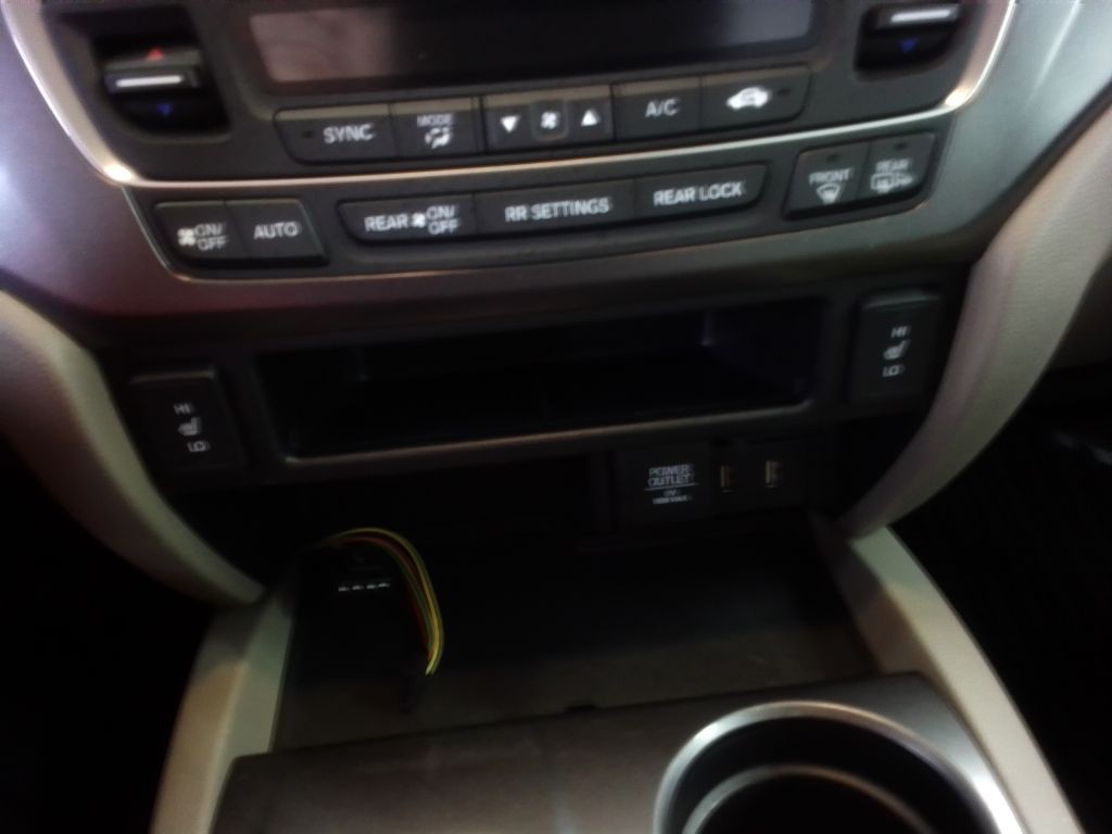 2017 Honda Pilot Image 11