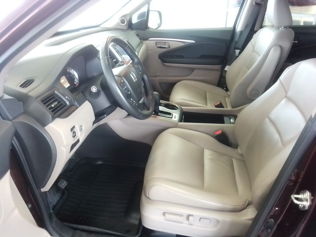 2017 Honda Pilot Image 14