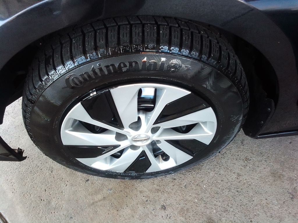 2020 Nissan Altima Image 23