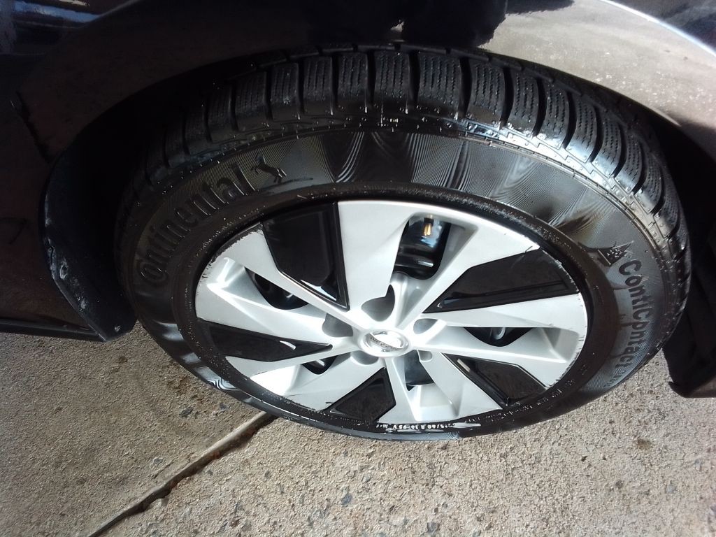 2020 Nissan Altima Image 25