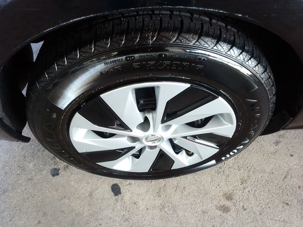 2020 Nissan Altima Image 26