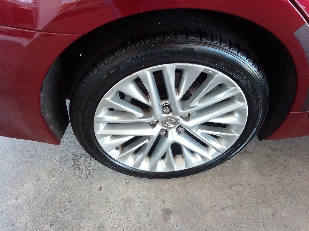 2016 Lexus ES Image 31