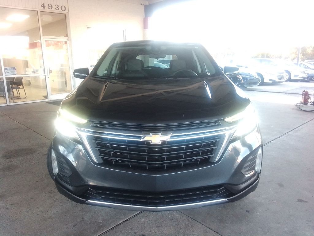 2022 Chevrolet Equinox Image 2