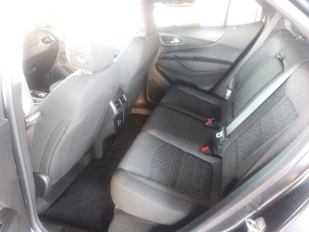 2022 Chevrolet Equinox Image 15