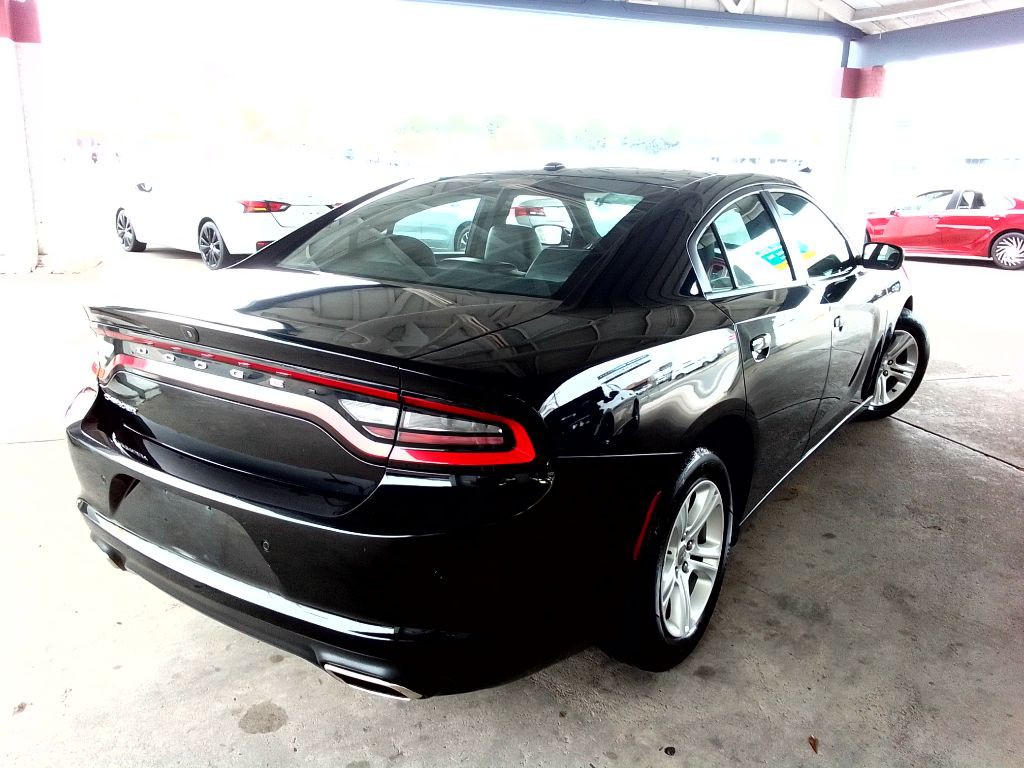 2021 Dodge Charger Image 5
