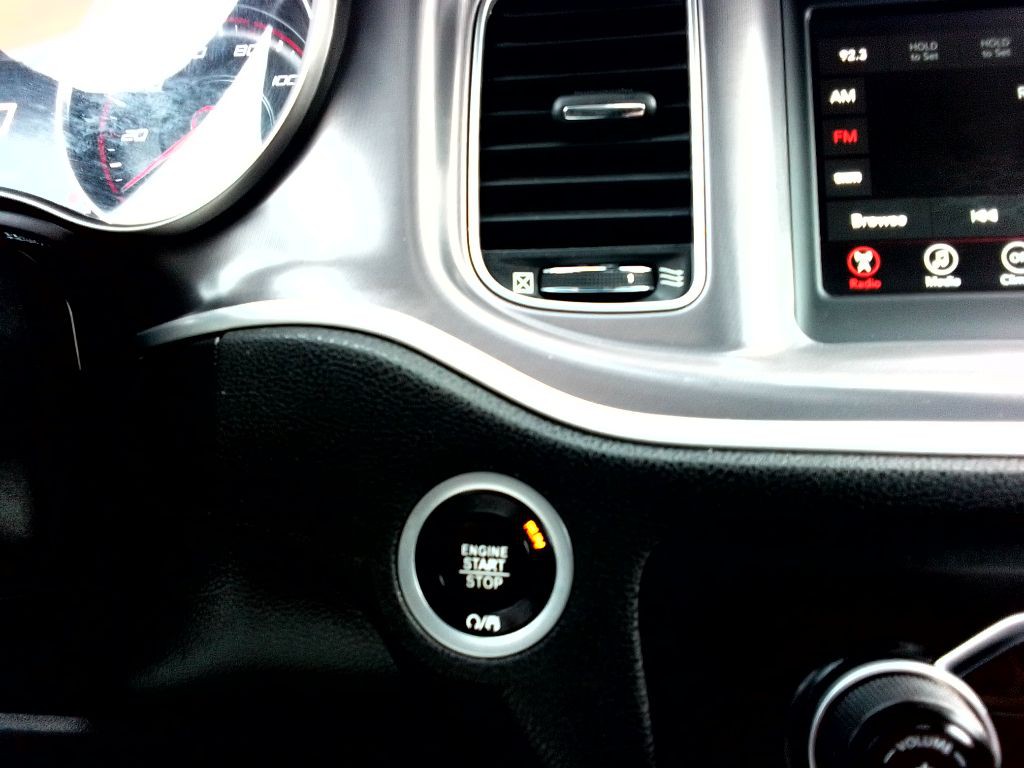 2021 Dodge Charger Image 11