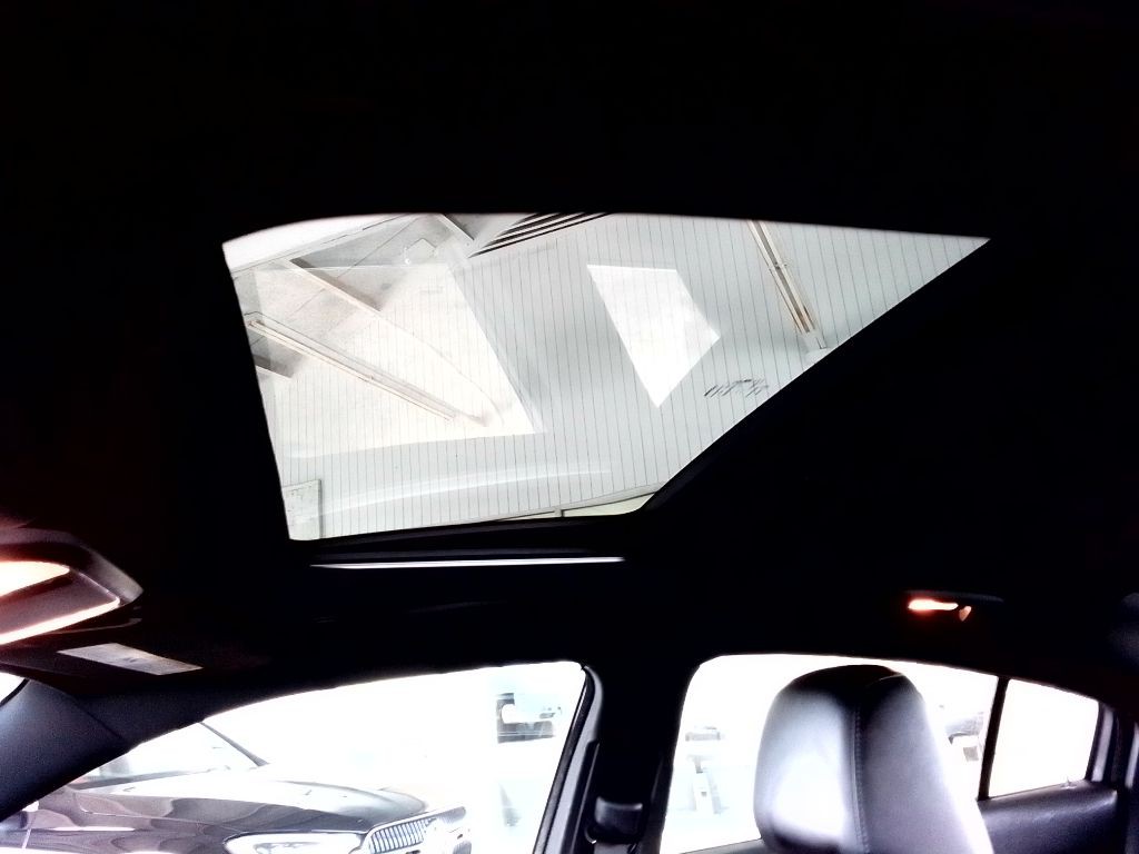 2021 Dodge Charger Image 17