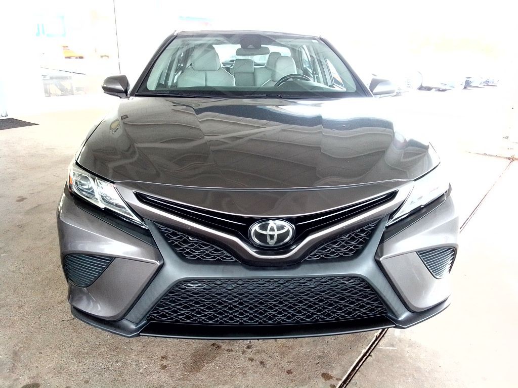 2020 Toyota Camry Image 2