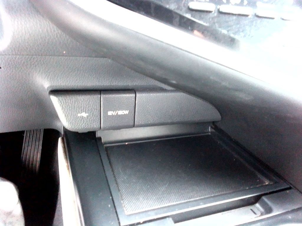 2020 Toyota Camry Image 11