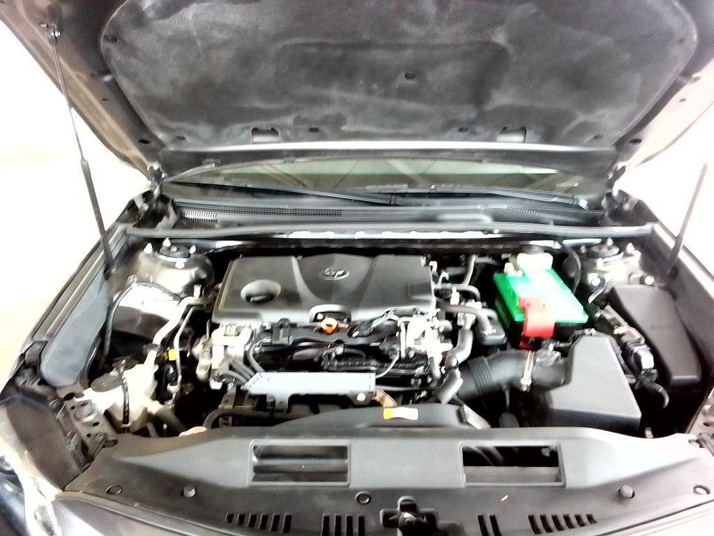 2020 Toyota Camry Image 23