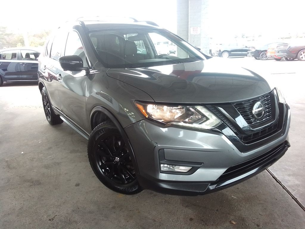 2018 Nissan Rogue Image 3