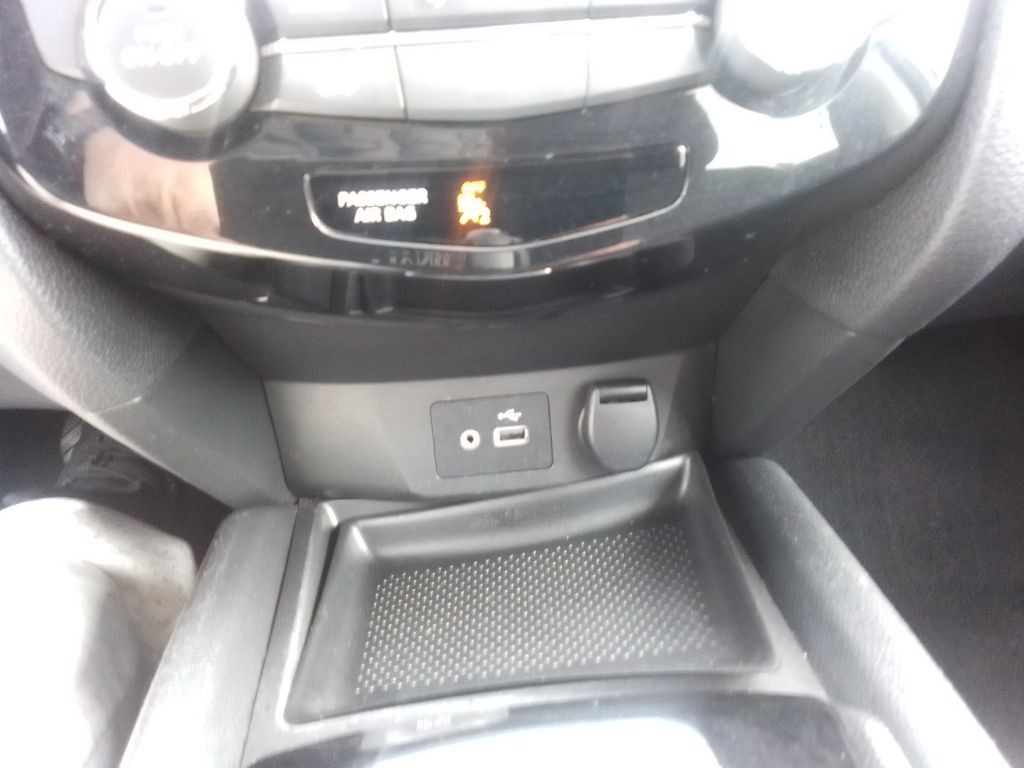 2018 Nissan Rogue Image 10