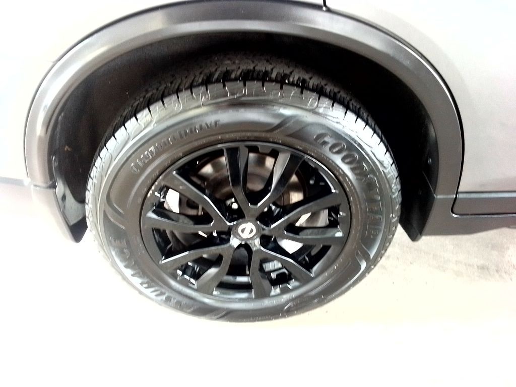 2018 Nissan Rogue Image 24