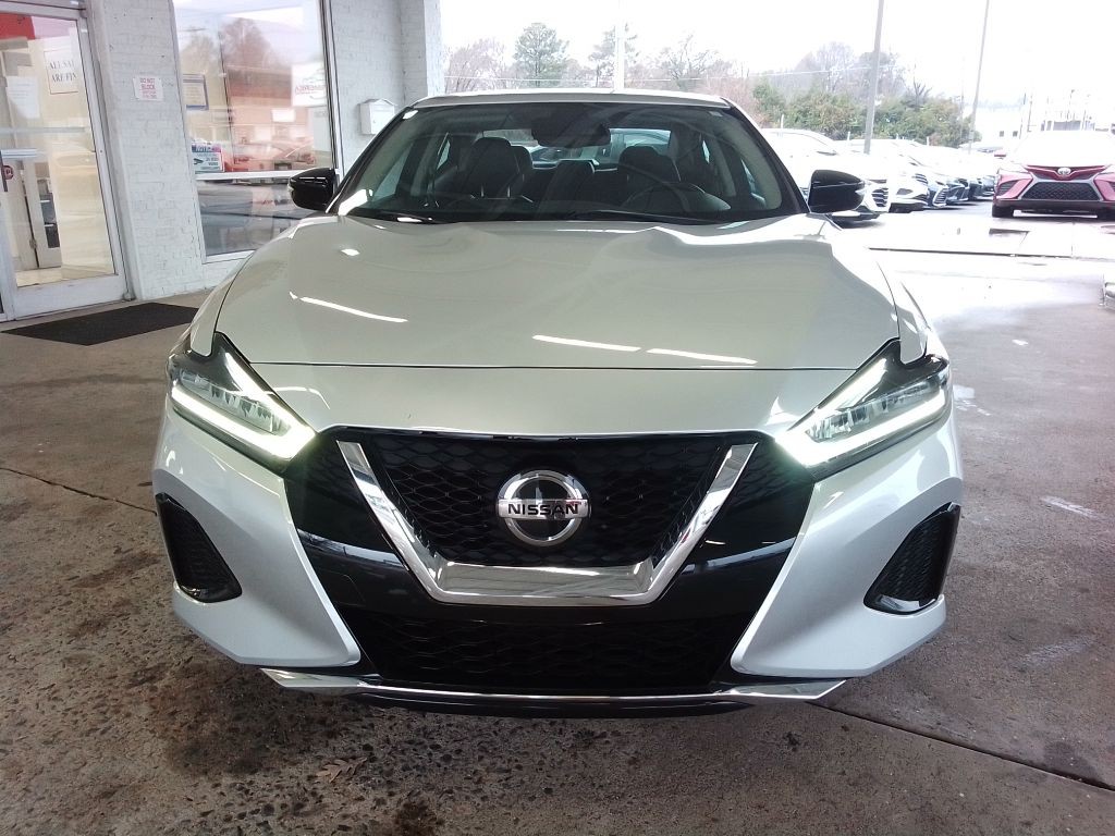 2020 Nissan Maxima Image 2