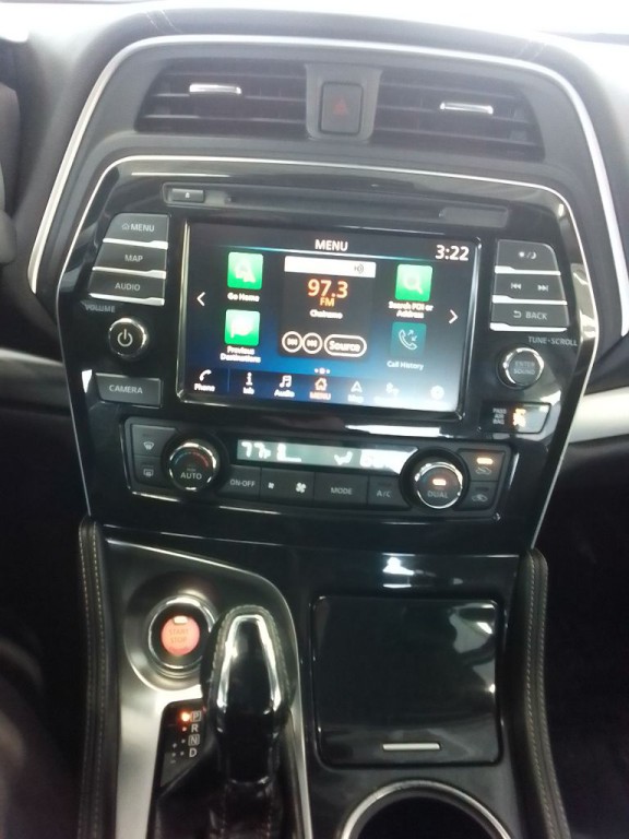 2020 Nissan Maxima Image 8