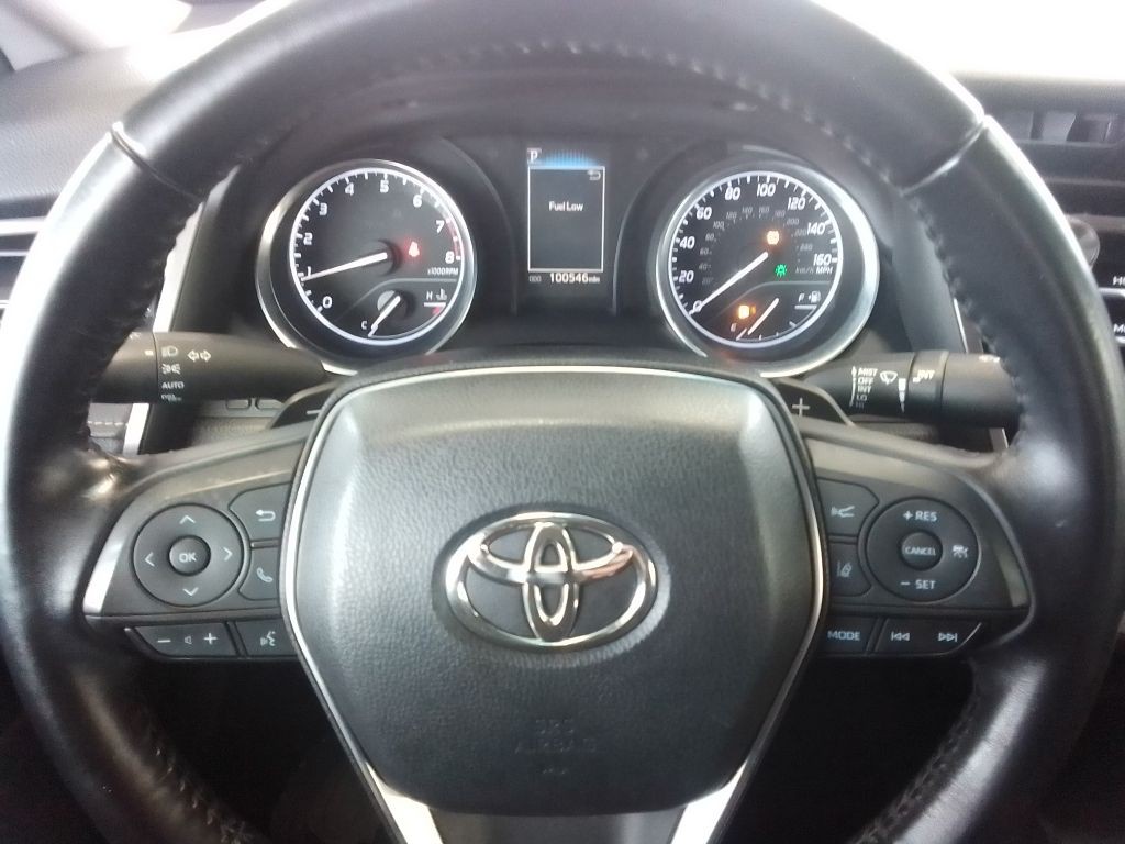 2018 Toyota Camry Image 8