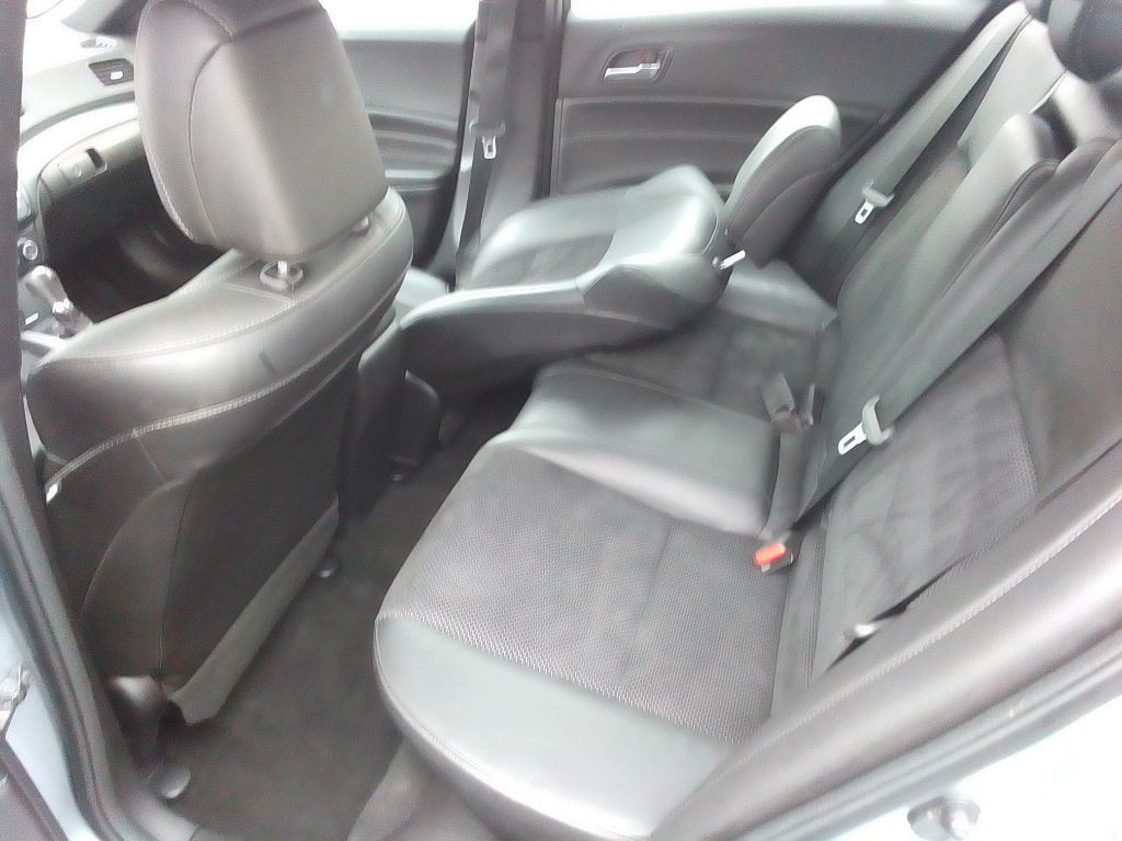 2016 Acura ILX Image 17