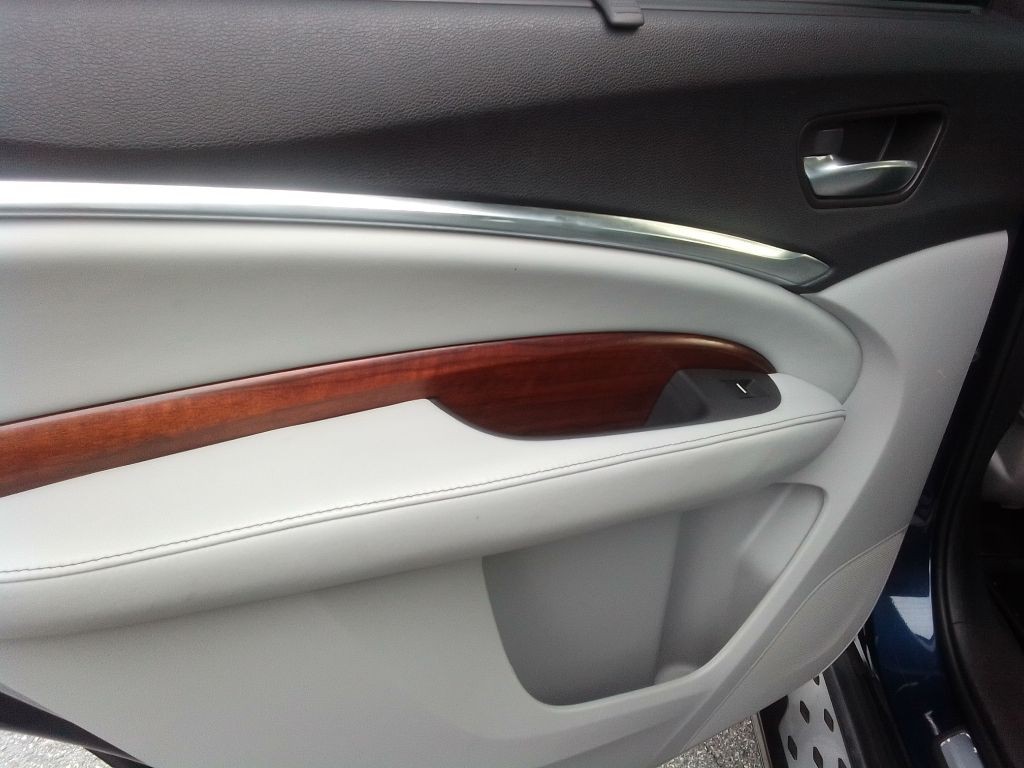 2017 Acura MDX Image 24