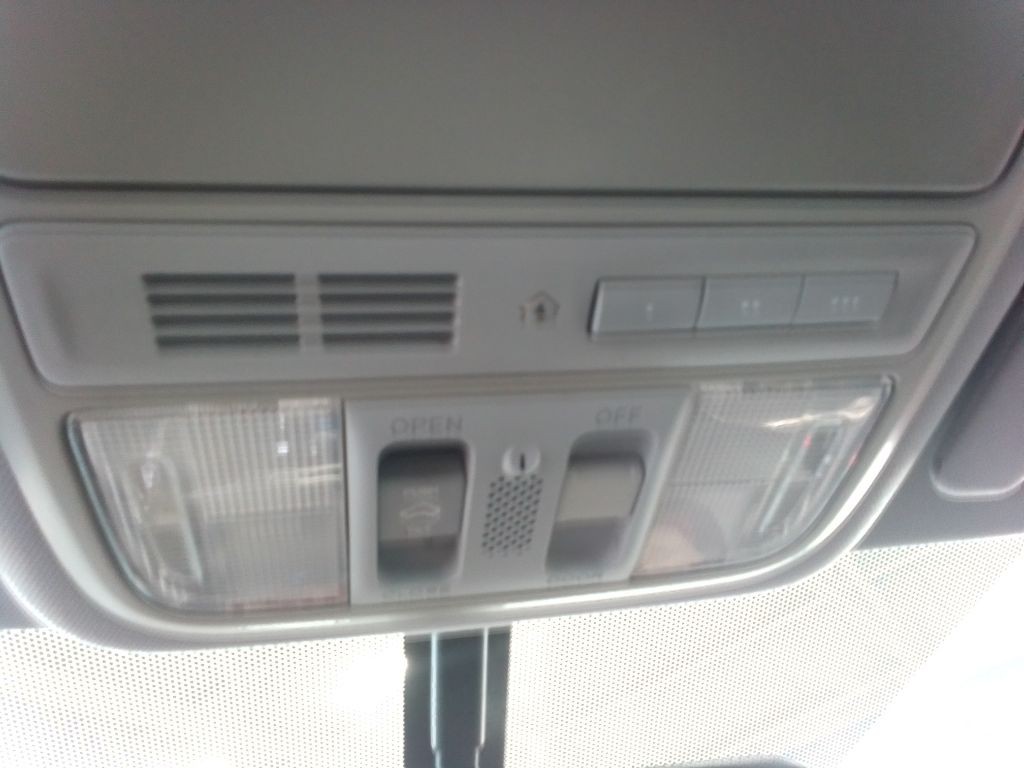 2016 Honda Accord Image 12