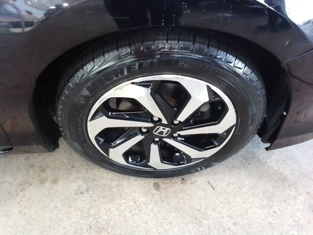 2016 Honda Accord Image 27