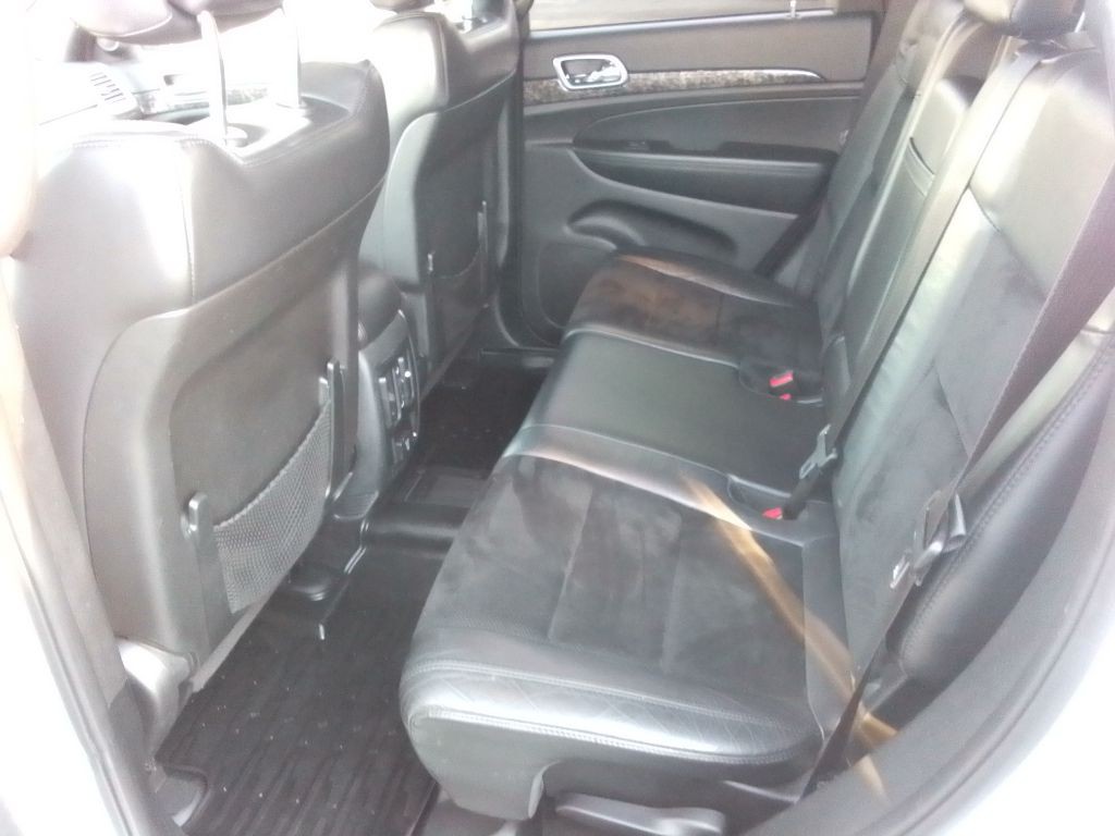 2018 Jeep Grand Cherokee Image 9