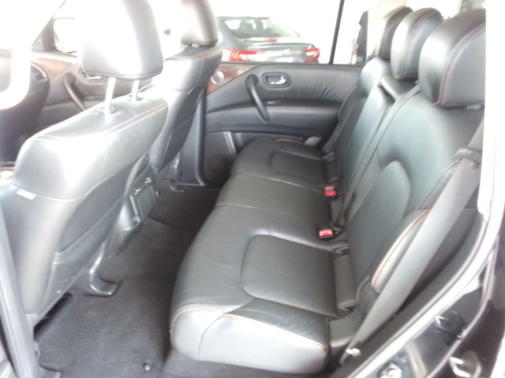 2019 Nissan Armada Image 18
