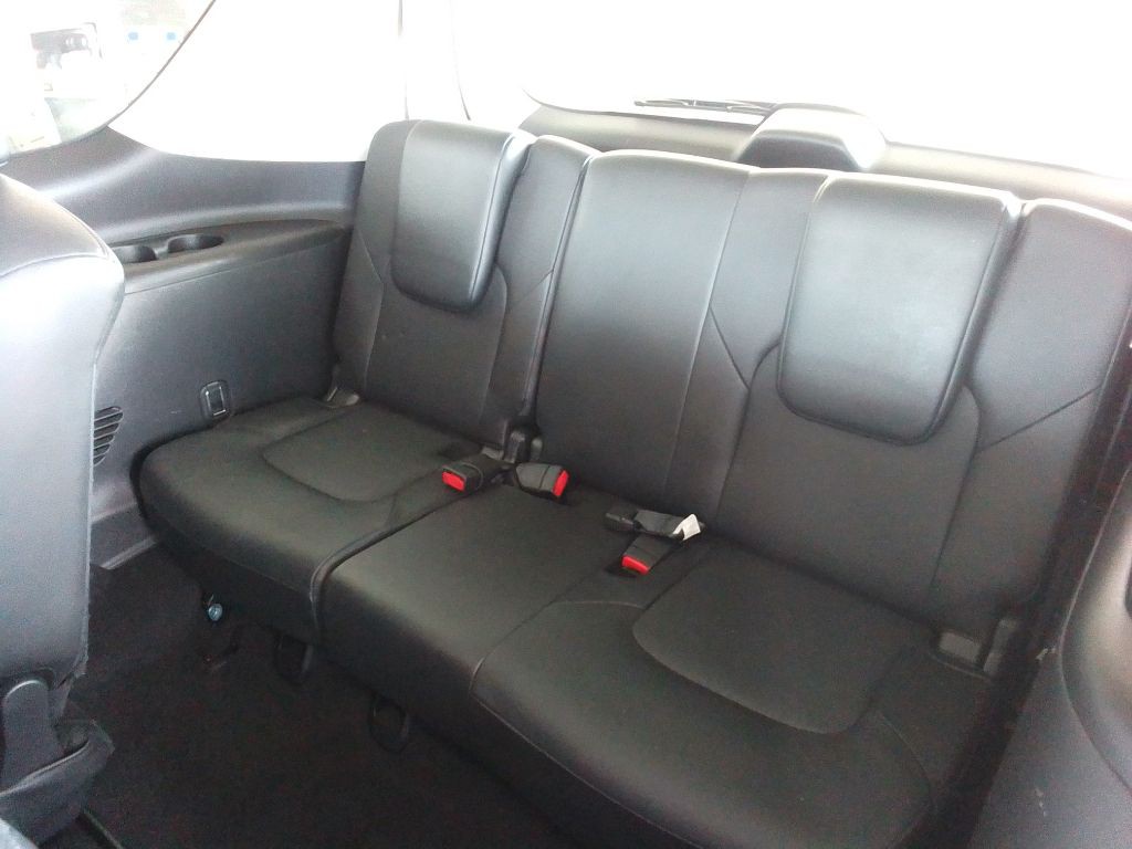 2019 Nissan Armada Image 19