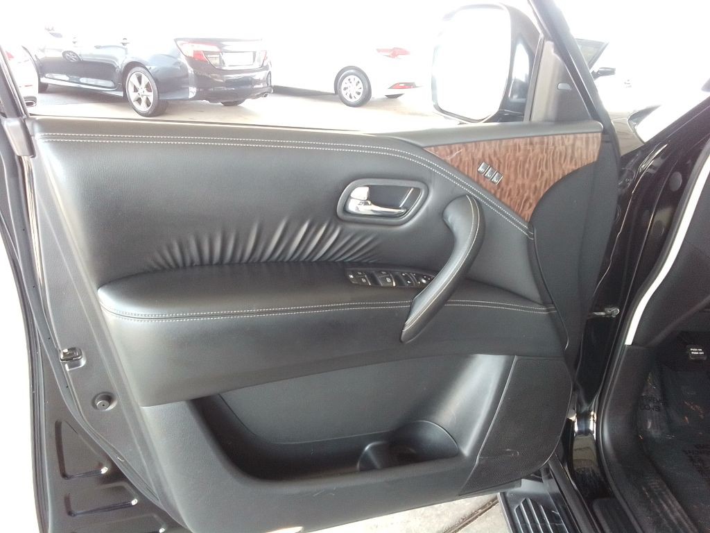 2019 Nissan Armada Image 24