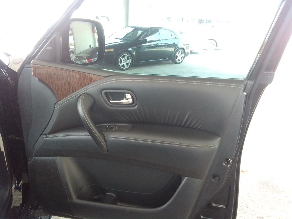 2019 Nissan Armada Image 26