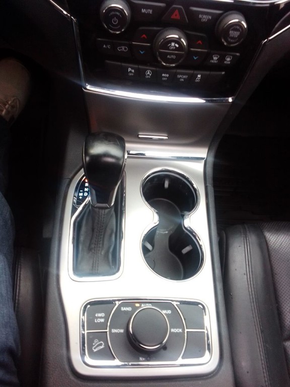 2020 Jeep Grand Cherokee Image 10