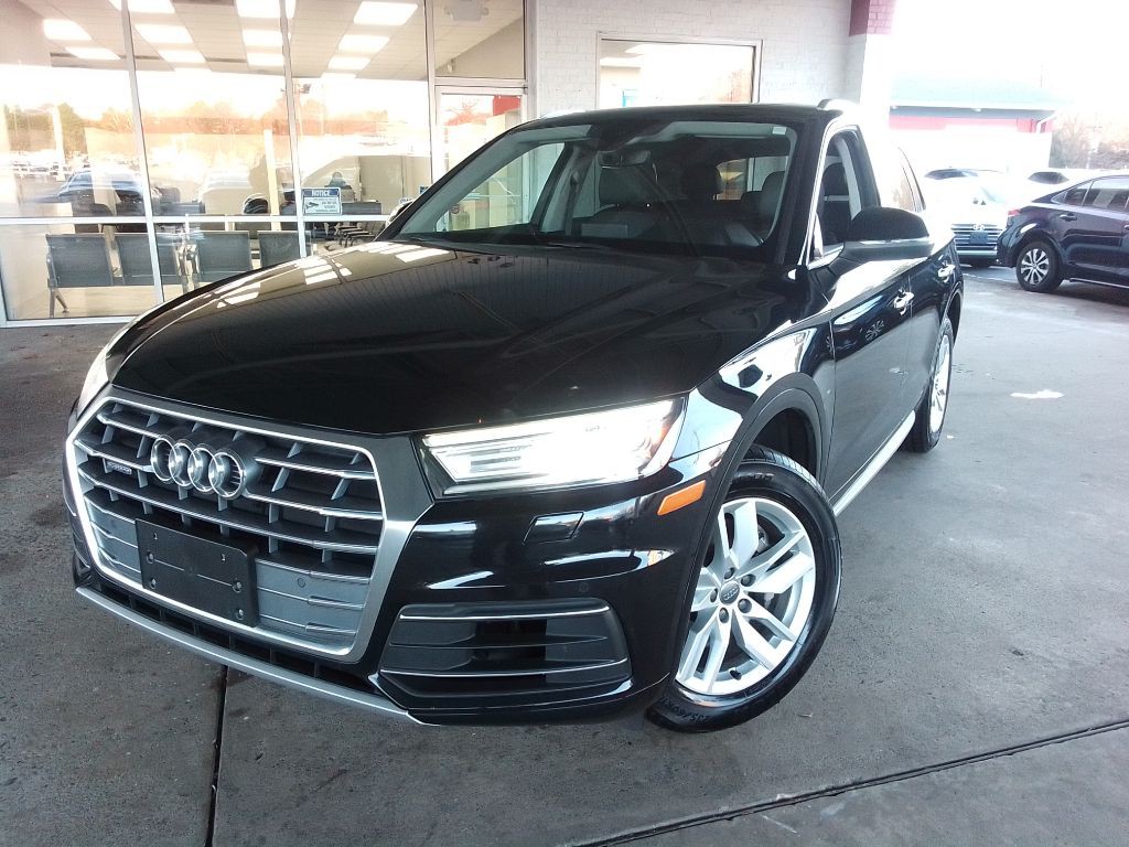 2020 Audi Q5 Image 1