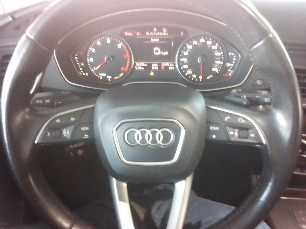 2020 Audi Q5 Image 7