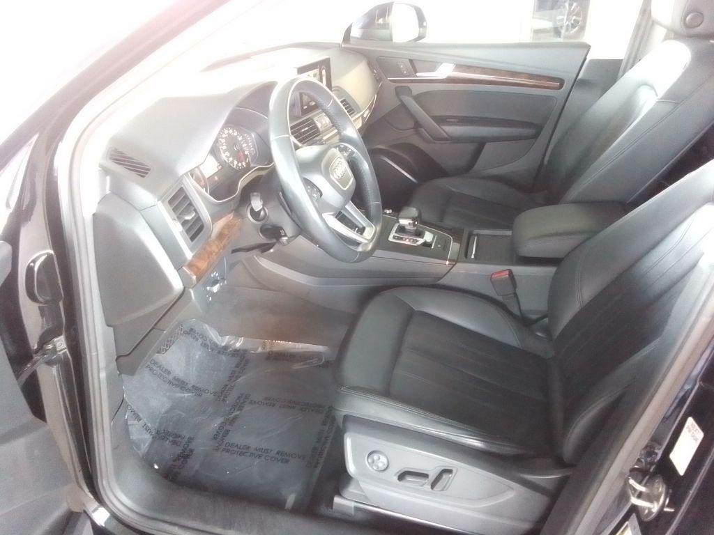 2020 Audi Q5 Image 13