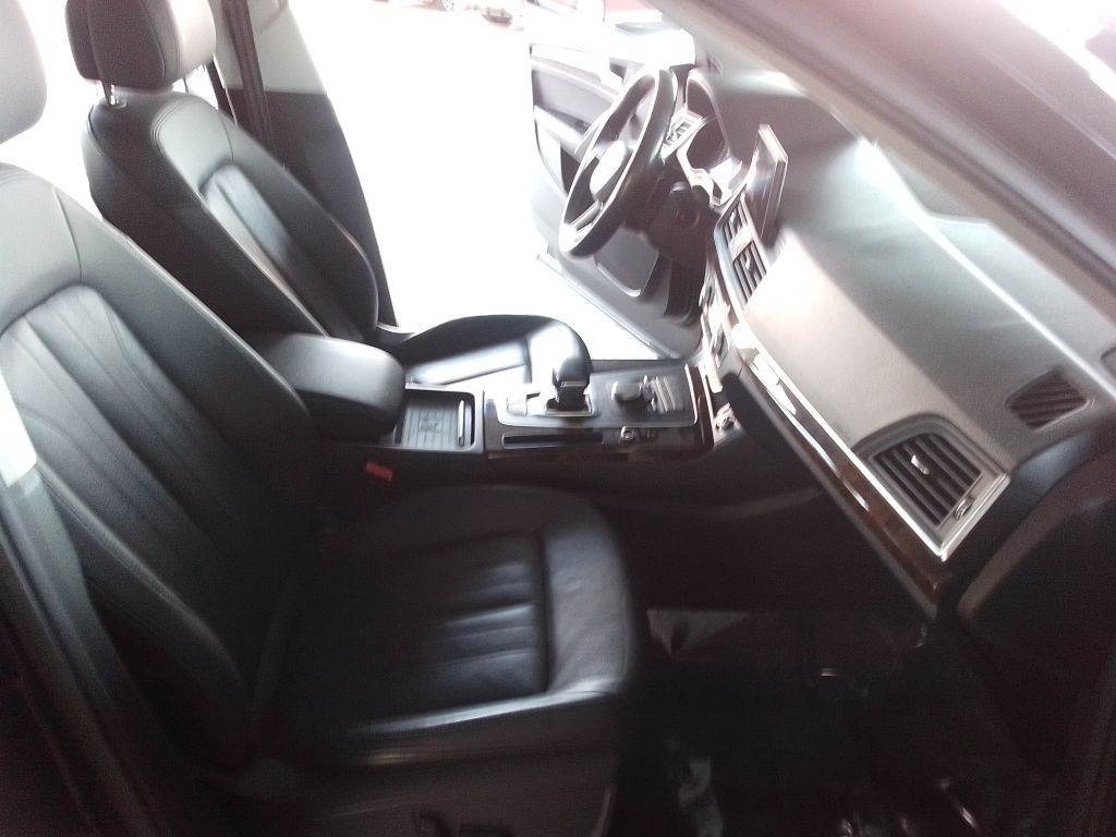 2020 Audi Q5 Image 15