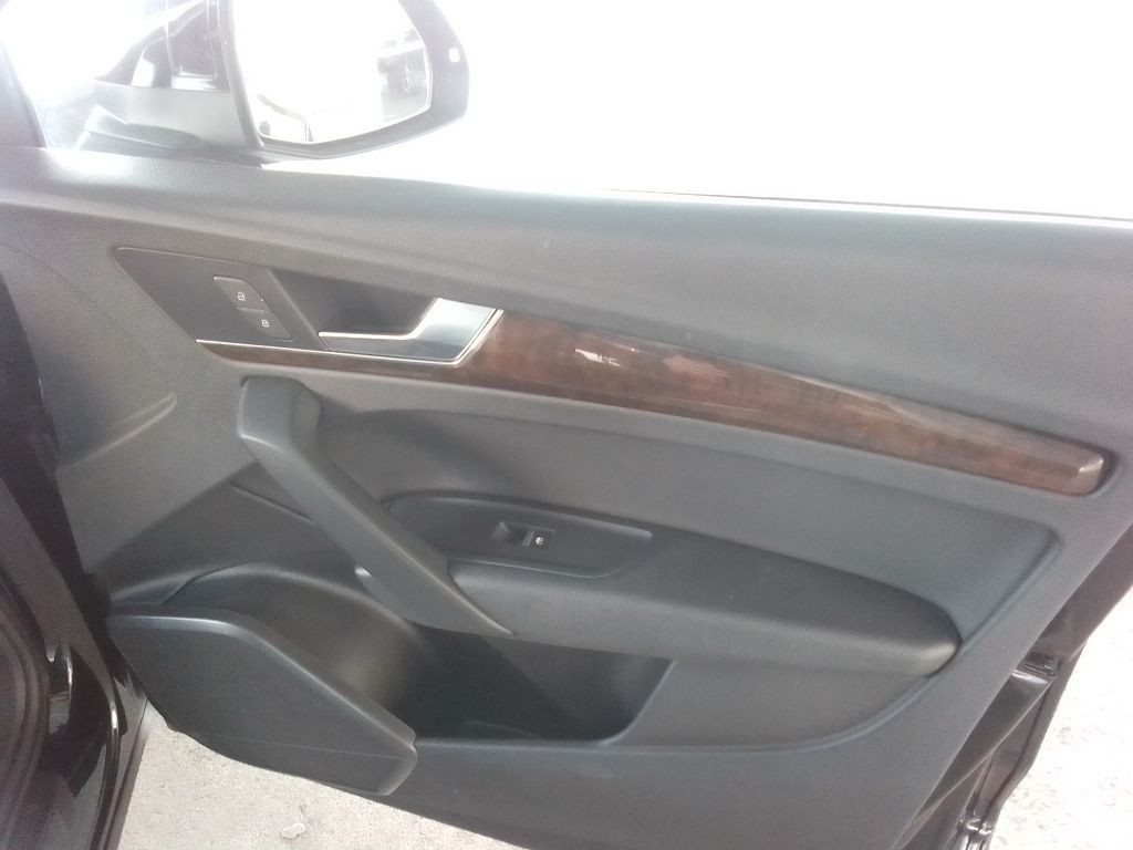 2020 Audi Q5 Image 20