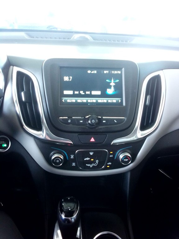 2018 Chevrolet Equinox Image 10
