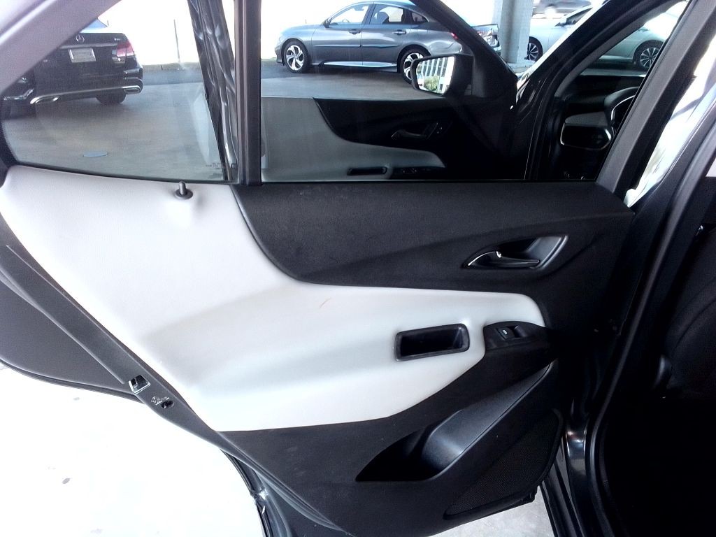 2018 Chevrolet Equinox Image 19