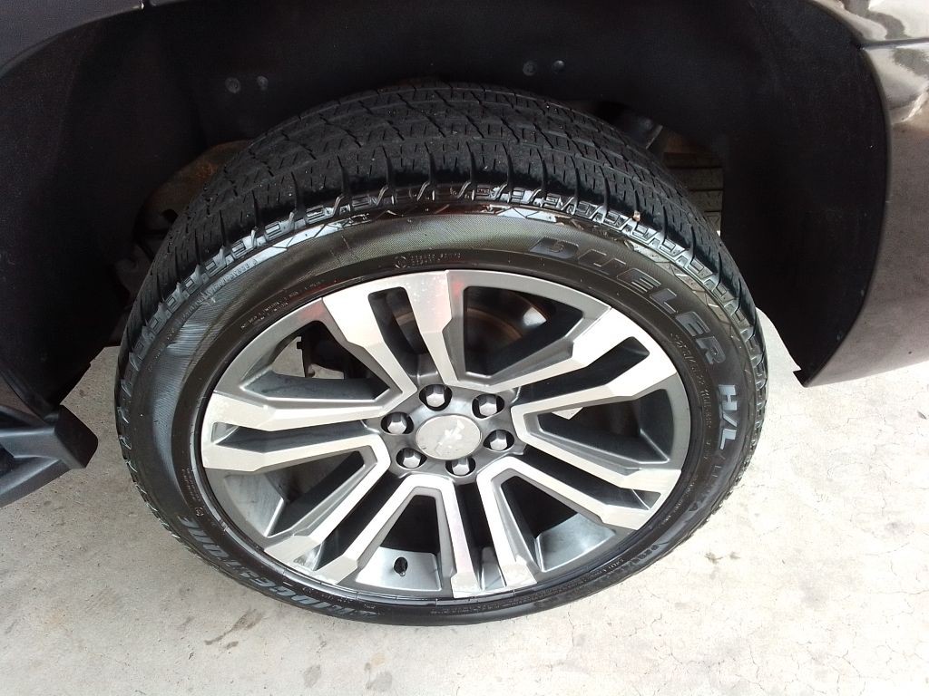 2018 Chevrolet Tahoe Image 28