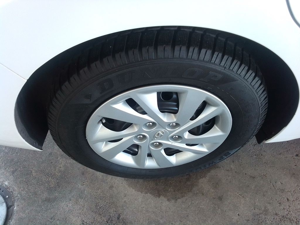 2019 Hyundai Elantra Image 27