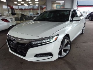 Image for 2019 Honda Accord Touring ID: 7152241