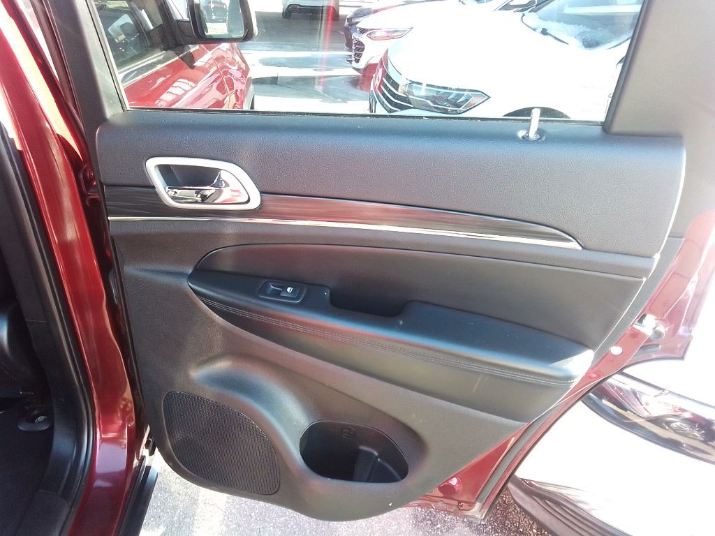 2021 Jeep Grand Cherokee Image 23