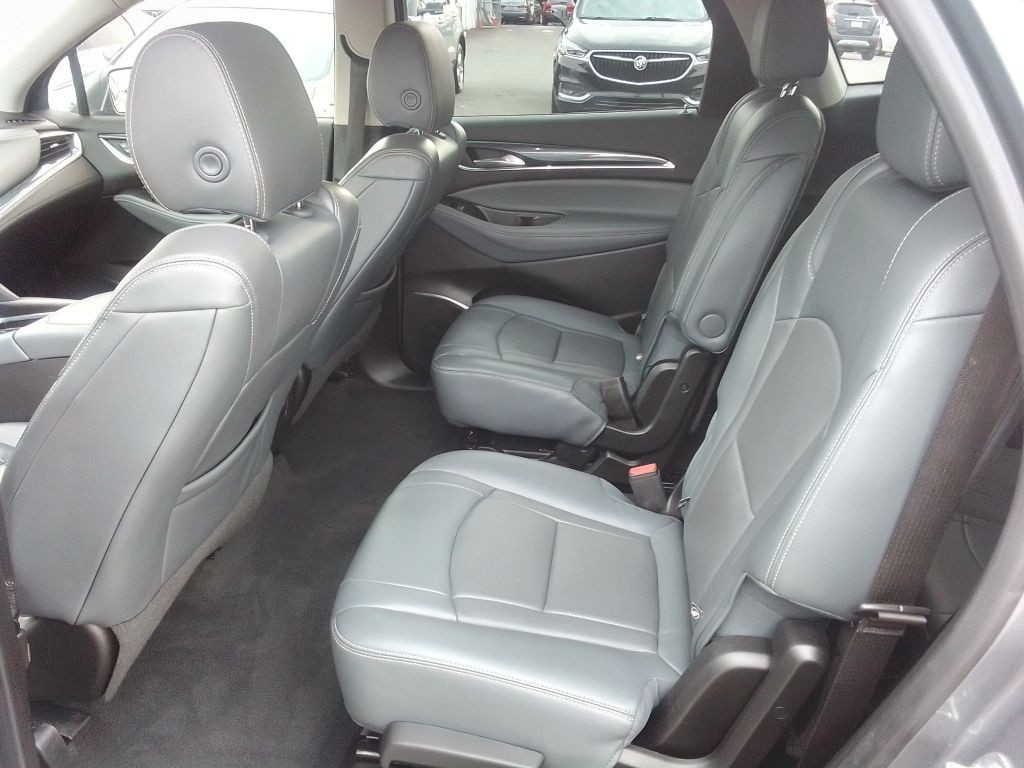 2019 Buick Enclave Image 17