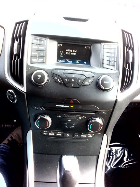 2018 Ford Edge Image 9