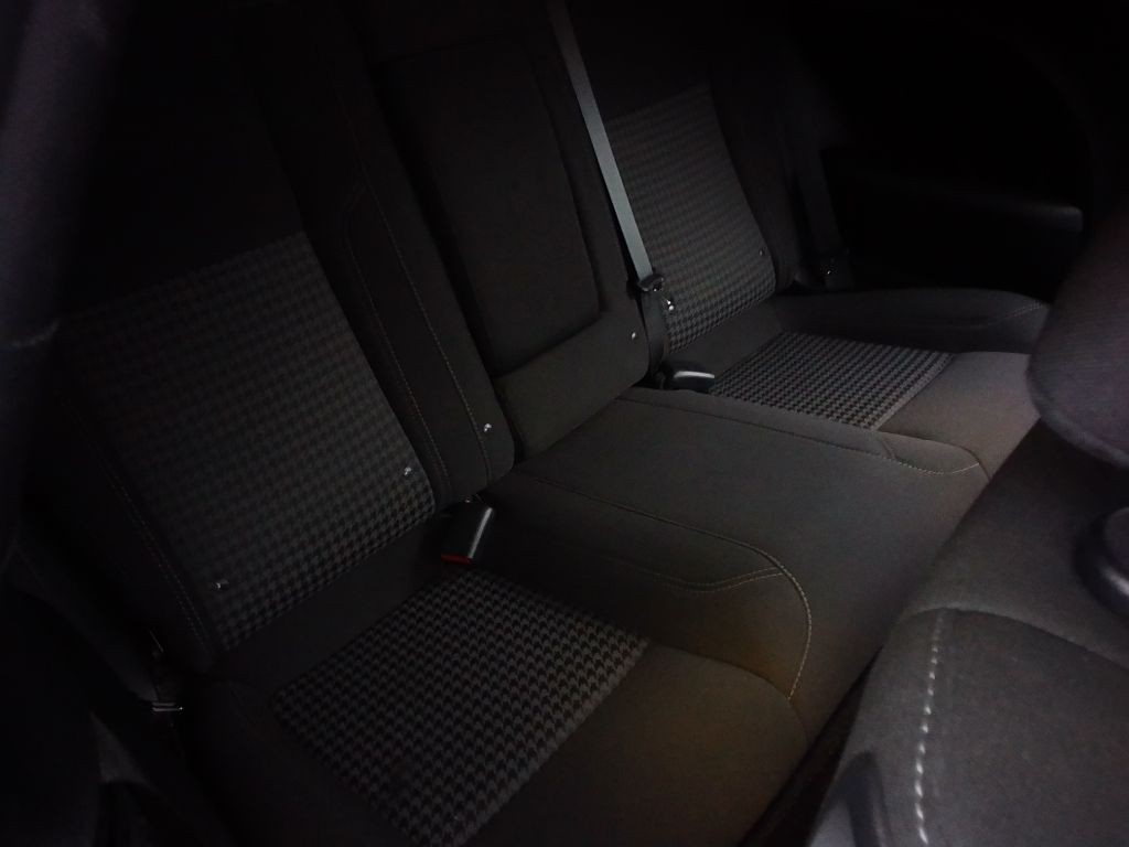 2021 Dodge Challenger Image 16